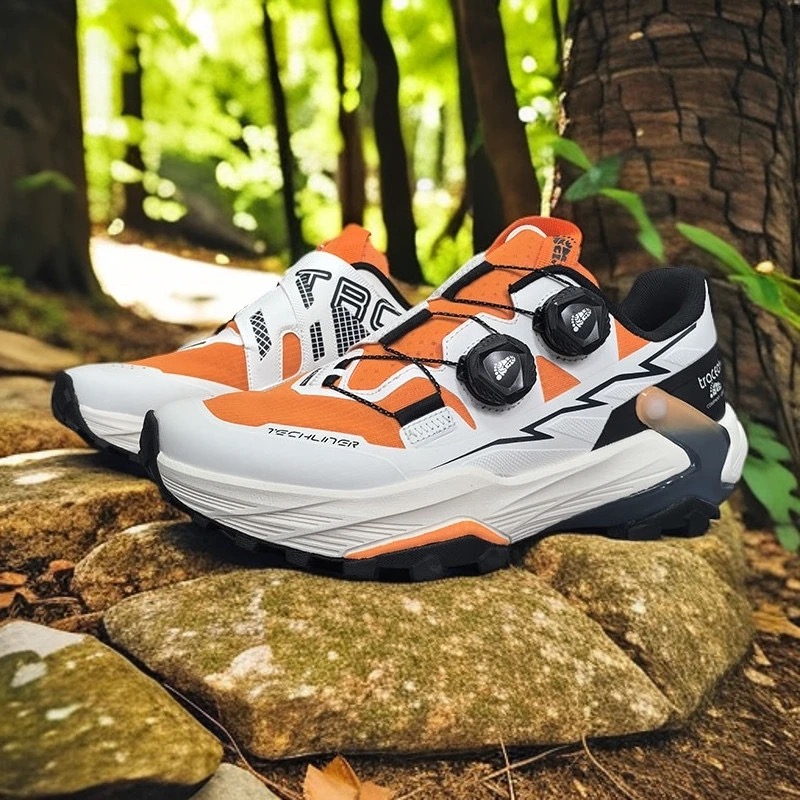 Anti Slip Trail Running Sneakers - รองเท้าวิ่งเทรลแบบมืออาชีพ สำหรับผู้ชายและผู้หญิง กันลื่น รองเท้ากีฬากลางแจ้ง ใส่ได้ทั้งชายและหญิง รองเท้าผ้าใบเดินสบาย