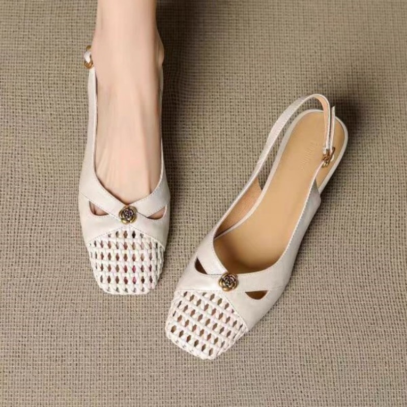Sandals - รองเท้าส้นเตารีดแบบปิดหัวสไตล์ฝรั่งเศสสำหรับผู้หญิง รองเท้าสานอเนกประสงค์ รองเท้าส้นเตารีดแบบโปร่งระบายอากาศสำหรับฤดูร้อนปี 2026