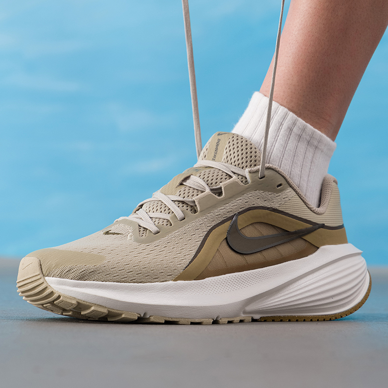 Lightweight Road Running Shoes - รองเท้าผู้ชาย Nike รุ่นดั้งเดิม น้ำหนักเบา รองเท้าวิ่งบนถนน ระบายอากาศได้ดี