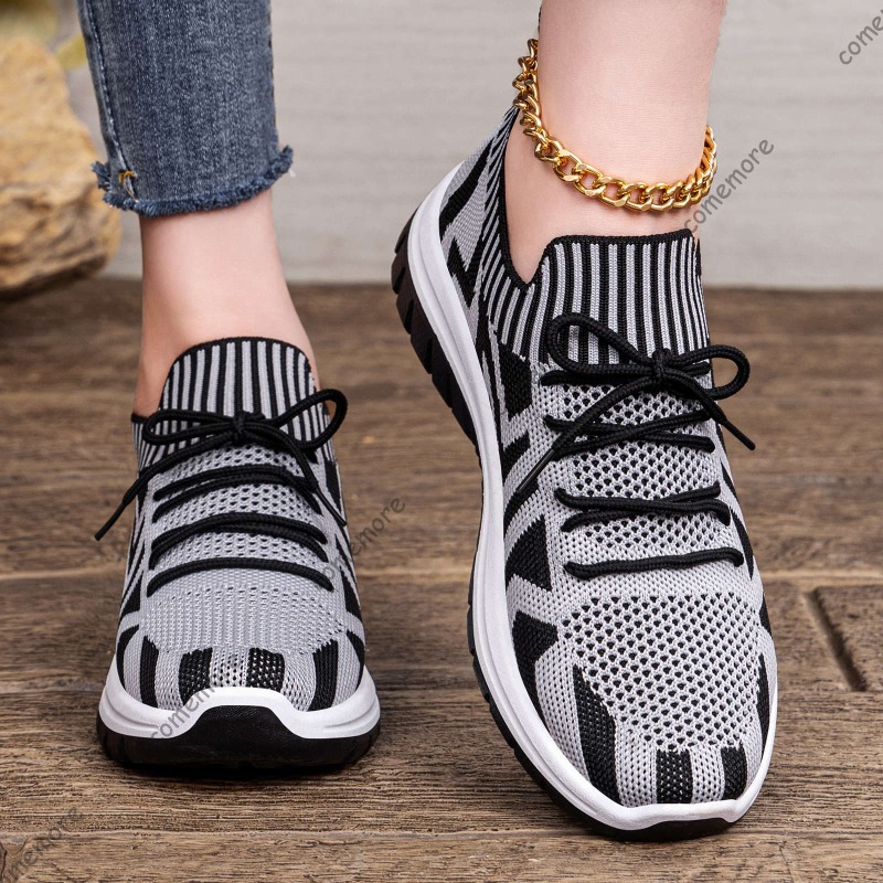 Knit Fabric Lace Up Sneakers - รองเท้าผ้าใบแบบสวมสำหรับผู้หญิง ระบายอากาศได้ดี มีเชือกผูก เหมาะสำหรับฤดูใบไม้ผลิและฤดูร้อน รองเท้าเดินน้ำหนักเบา รองเท้าลำลองสำหรับผู้หญิง