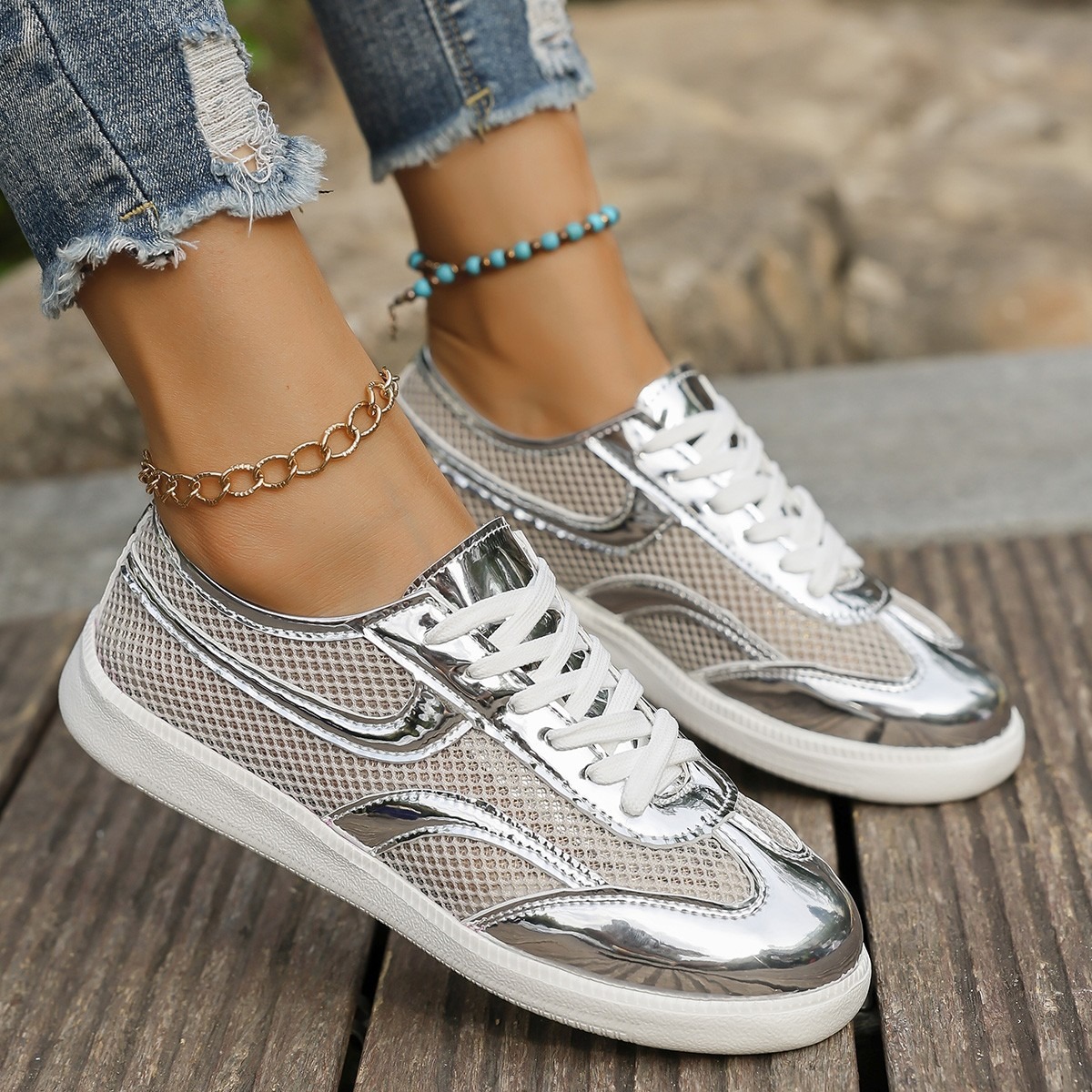 รองเท้าผ้าใบสตรีใหม่ระบายอากาศ - Knit Fabric Lace Up Sneakers บทวิจารณ์และราคา