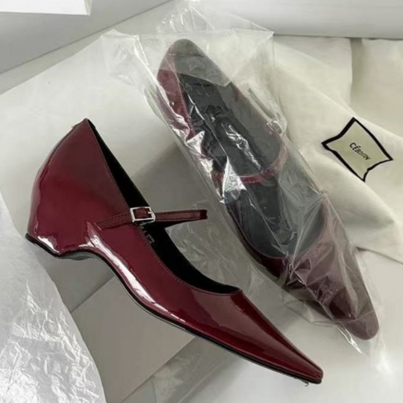 รองเท้าส้นเตารีดแบบแมรี่เจน ดี - Sandals บทวิจารณ์และราคา