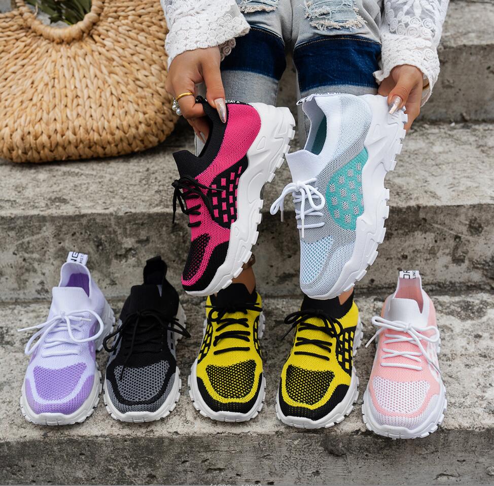 รองเท้ากีฬาผู้หญิงแบบถักตาข่าย - Knit Fabric Lace Up Sneakers บทวิจารณ์และราคา