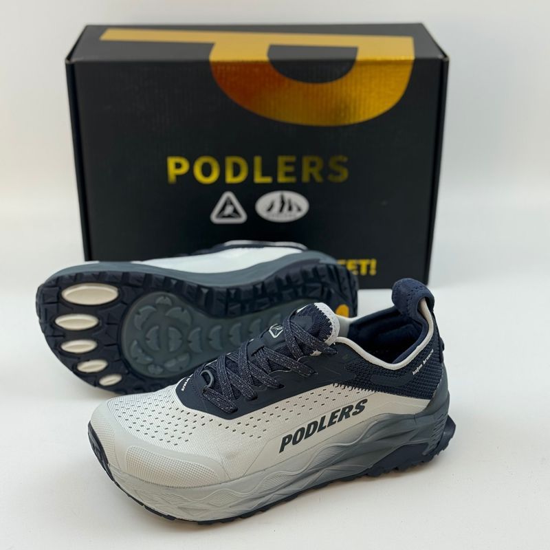 รองเท้าวิ่งออฟโรดทรงกว้าง แบรน - Anti Slip Trail Running Sneakers บทวิจารณ์และราคา