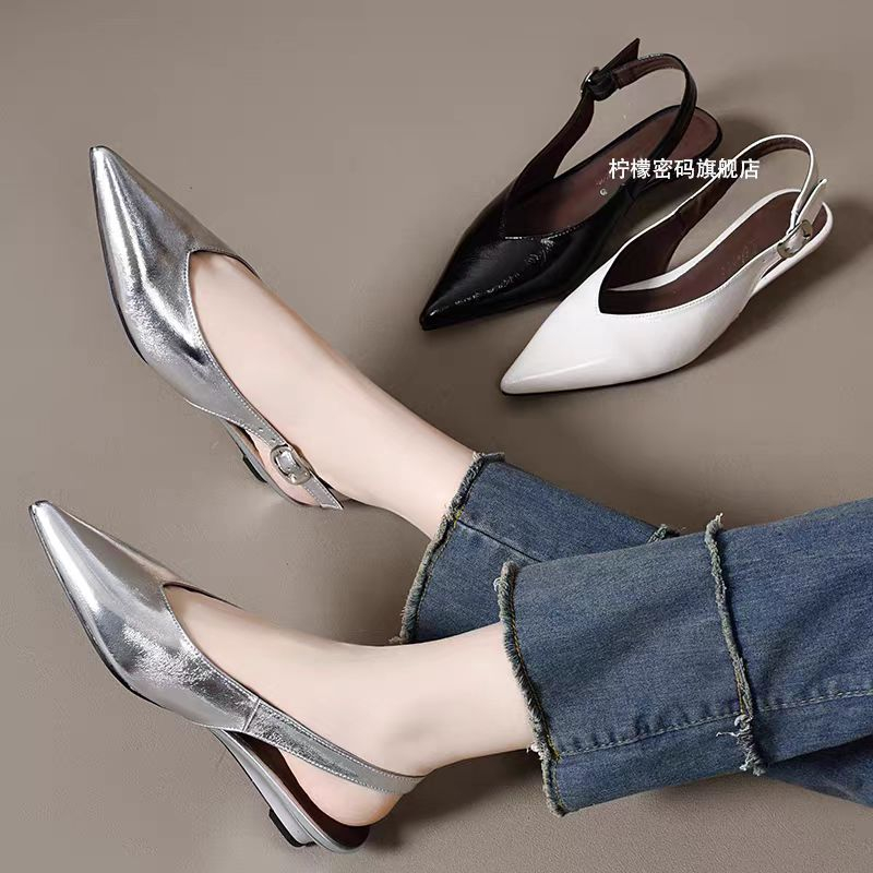 รองเท้าแตะผู้หญิง ฤดูร้อน 2026 - Sandals บทวิจารณ์และราคา