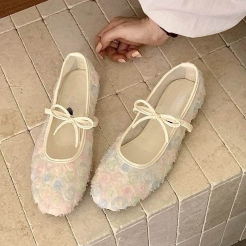 รองเท้าแมรี่เจนตาข่ายลายกุหลาบ - Boots บทวิจารณ์และราคา