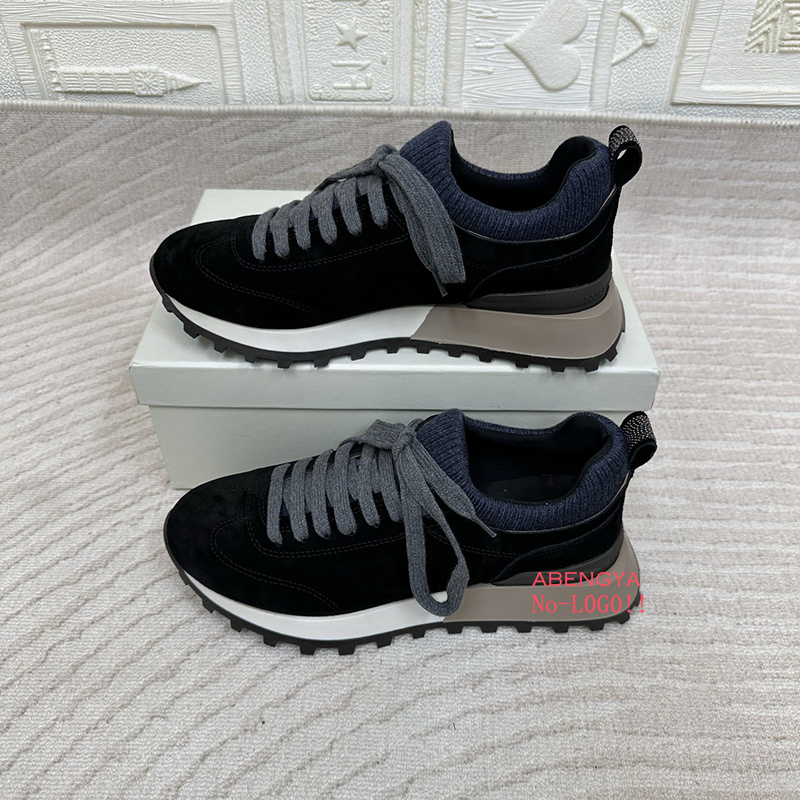 รองเท้าโลฟเฟอร์แบบสวมผ้าถักสีข - Knit Fabric Lace Up Sneakers บทวิจารณ์และราคา